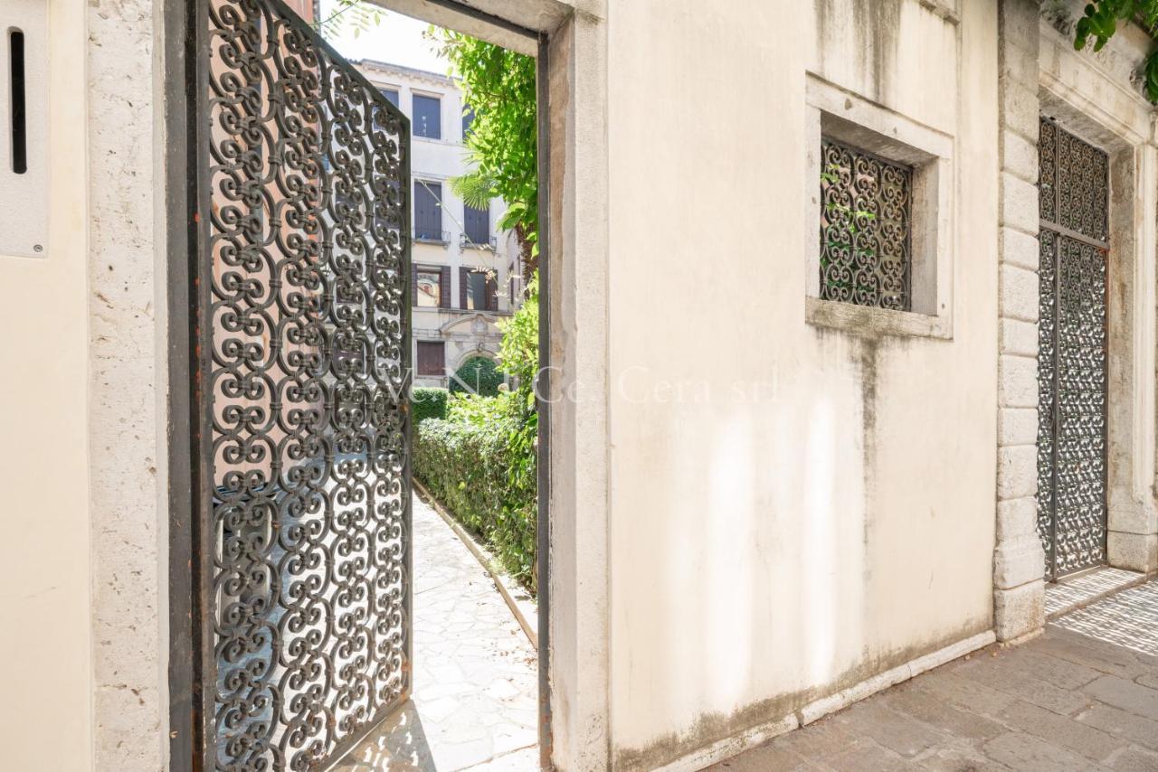 Ve.N.I.Ce. Cera Ca' Del Gondoliere Apartment Venice Exterior photo