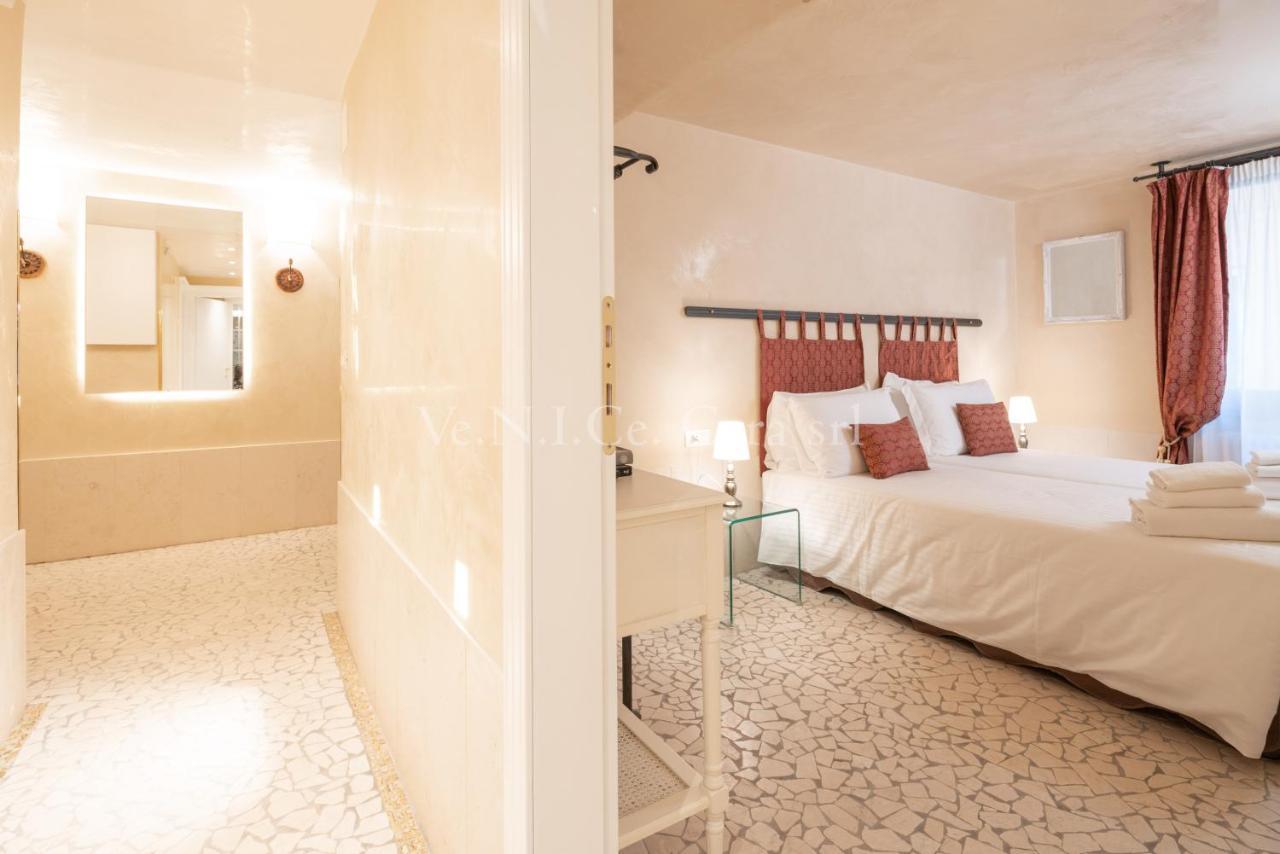 Ve.N.I.Ce. Cera Ca' Del Gondoliere Apartment Venice Exterior photo